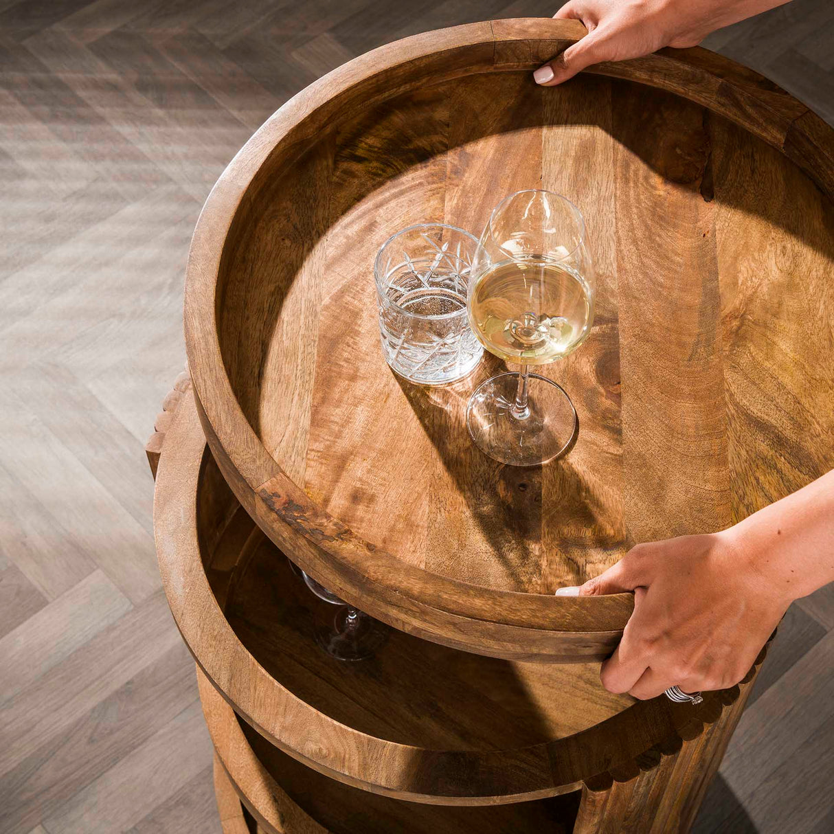 Bartrolley Mango wood sand color on wheels