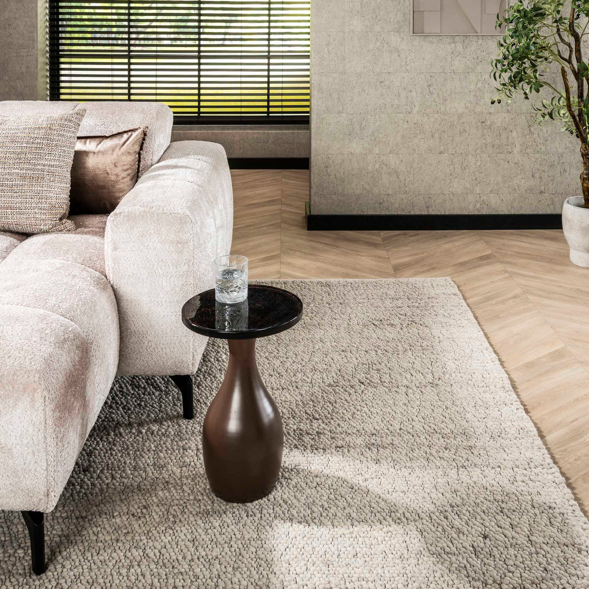 Side table Vesta drop shape - Antique copper - 30x30x45 cm