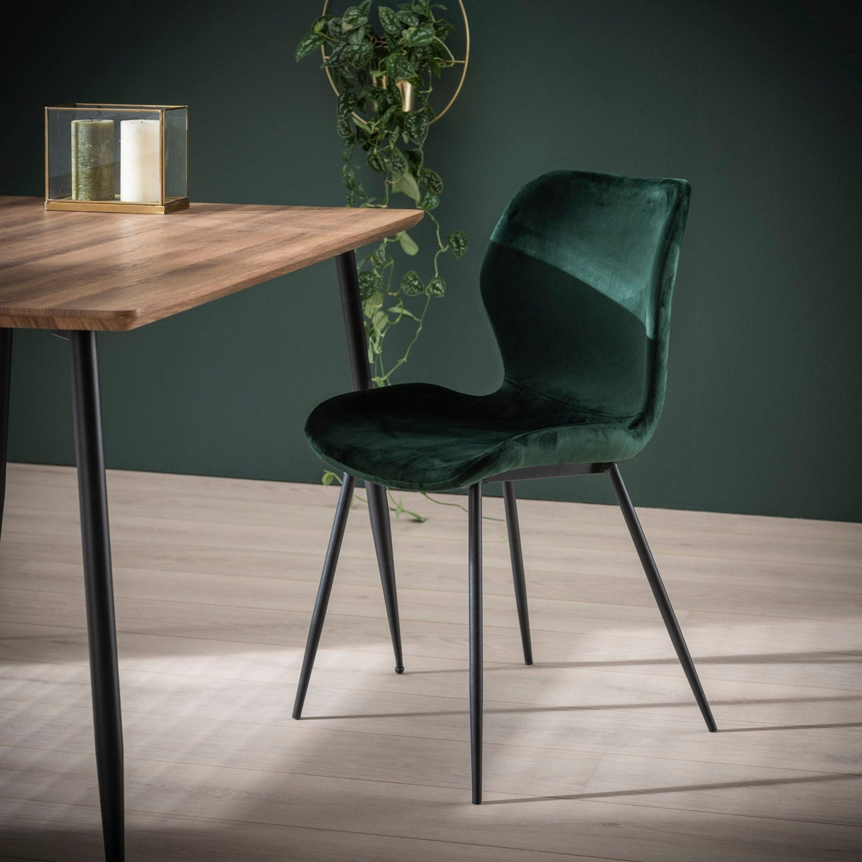 Chic Dining Chair Argo Velvet Green - Without Armrests