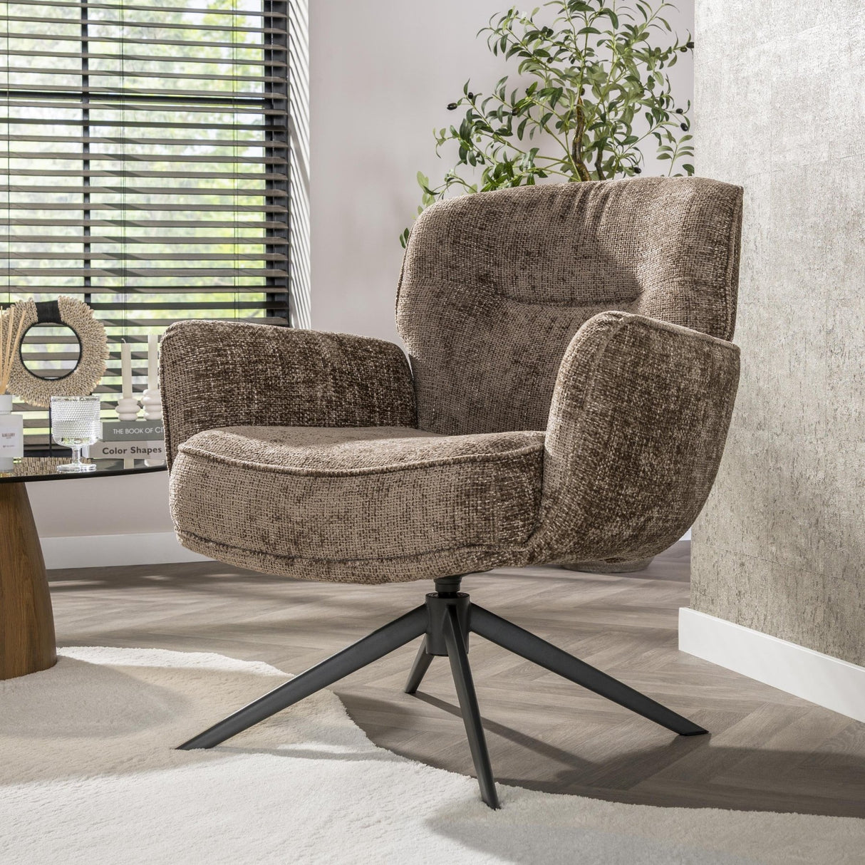 Milano swivel armchair Hoven rich champagne