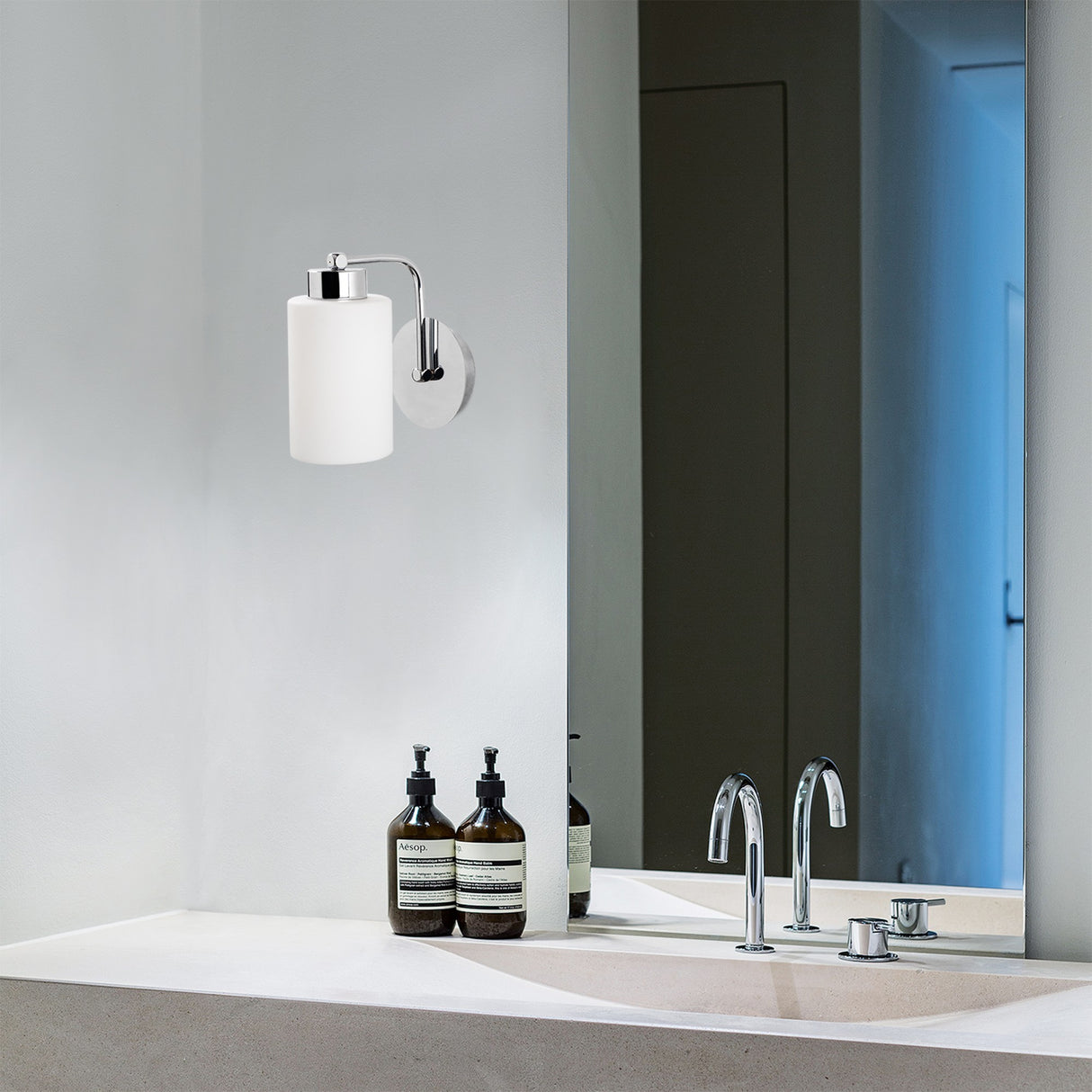 Wall lamp White Silver Metal Oasis