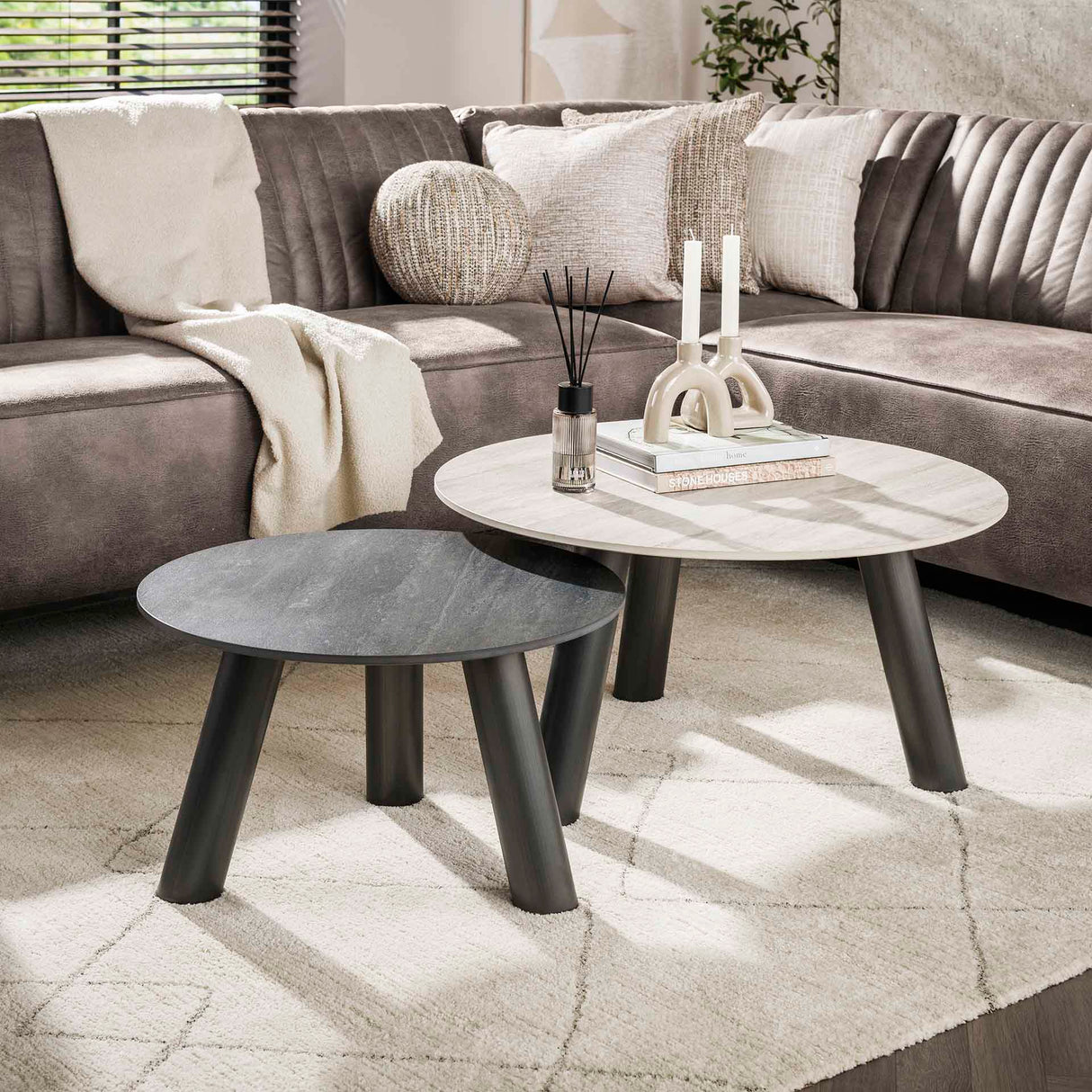 Faro Ø80 Ceramic travertine coffee table set of 2