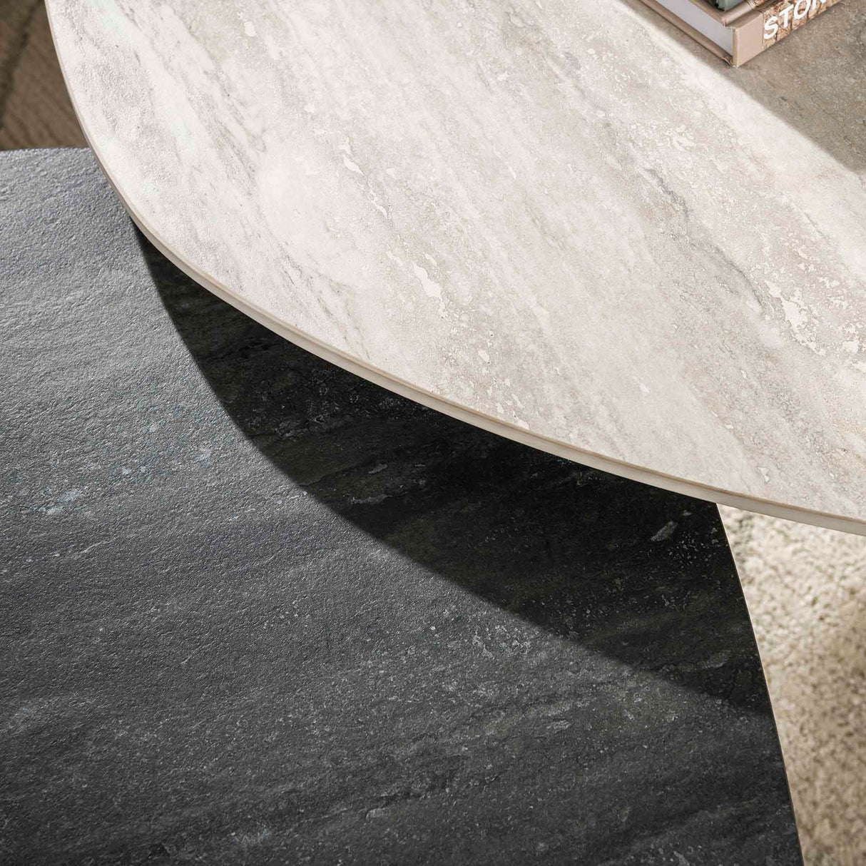 Arvo Twin coffee table set of 2 Ceramic travertine 100x87 cm