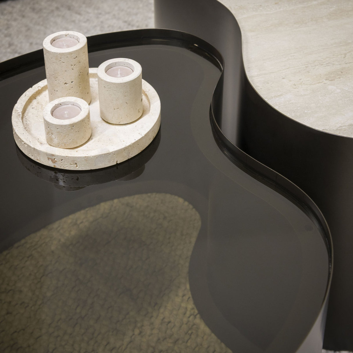 Set of 2 organic coffee tables Moony – metal frame & ceramic travertine look and glass
