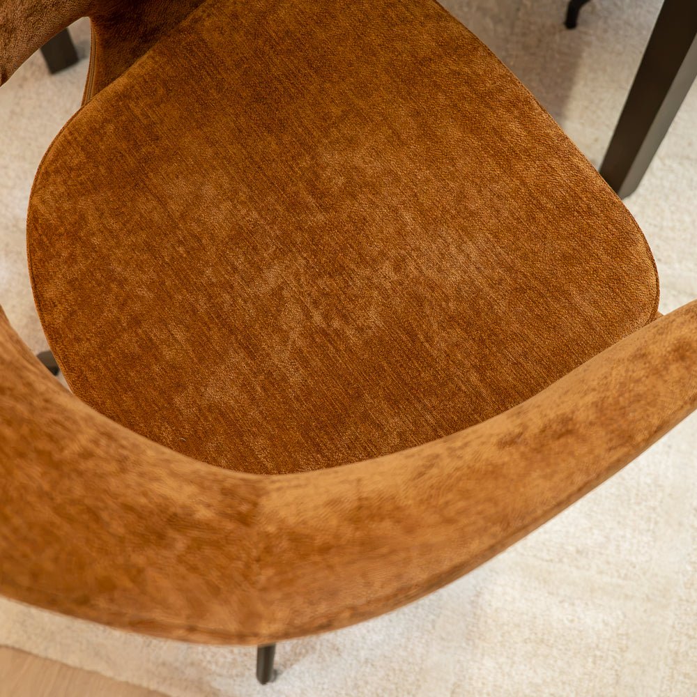 Eetkamerstoelen-Eetkamerstoel Suzie draaibaar velvet oker Geel-Dimehouse