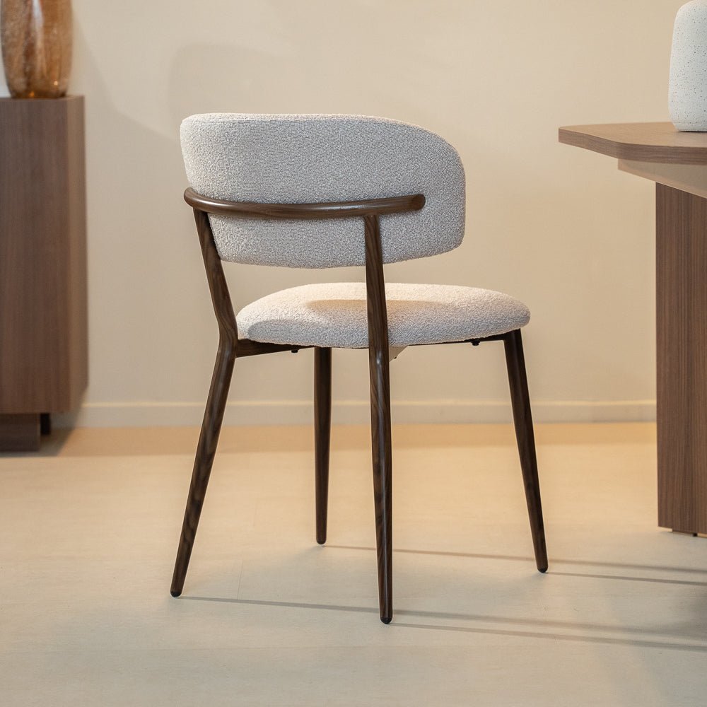 Eetkamerstoelen-Japandi Eetkamerstoel Yura Beige - Walnootlook Frame-Dimehouse