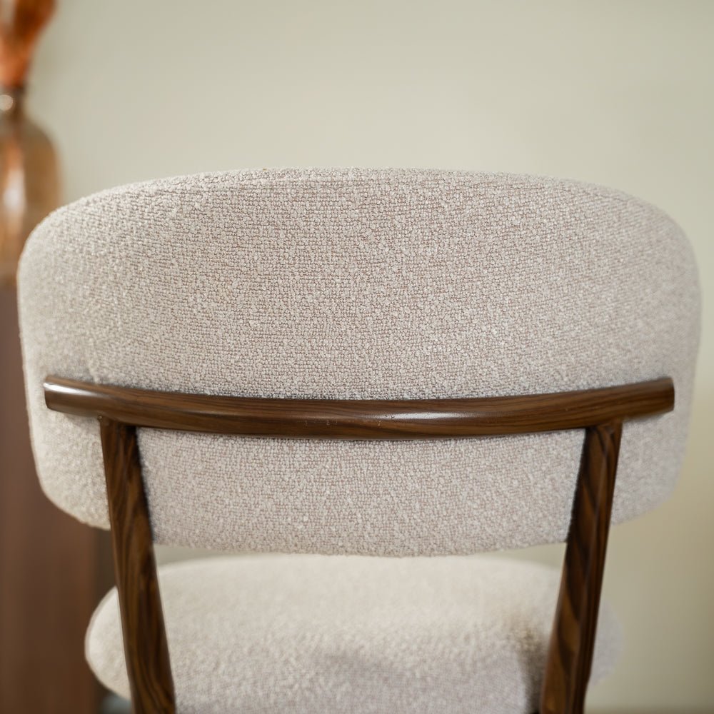 Eetkamerstoelen-Japandi Eetkamerstoel Yura Zand - Walnootlook Frame-Dimehouse