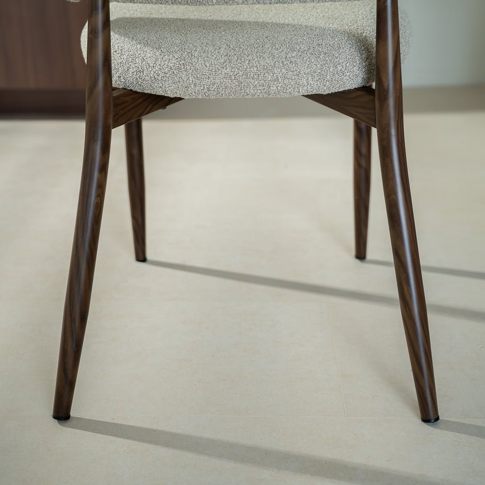 Eetkamerstoelen-Japandi Eetkamerstoel Yuka Zand - Walnootlook Frame-Dimehouse