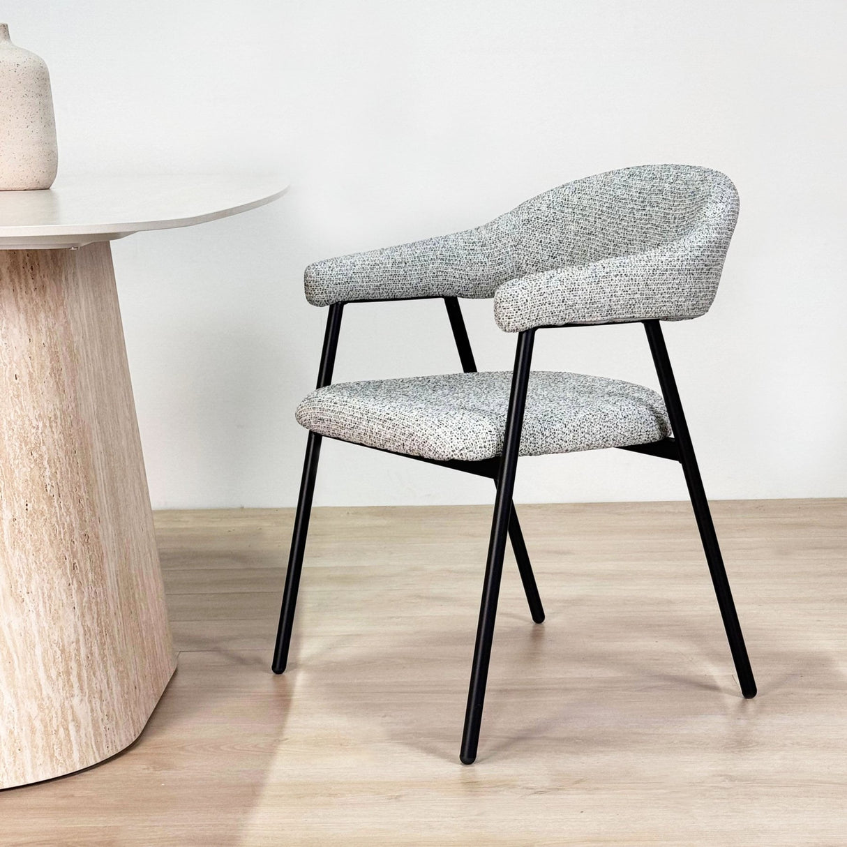 Complete Furniture Set: Lea Dining Table Sintered Stone Marble Look Travertine - Walnut Frame + 4x Lisa Dining Chairs Bouclé Gray