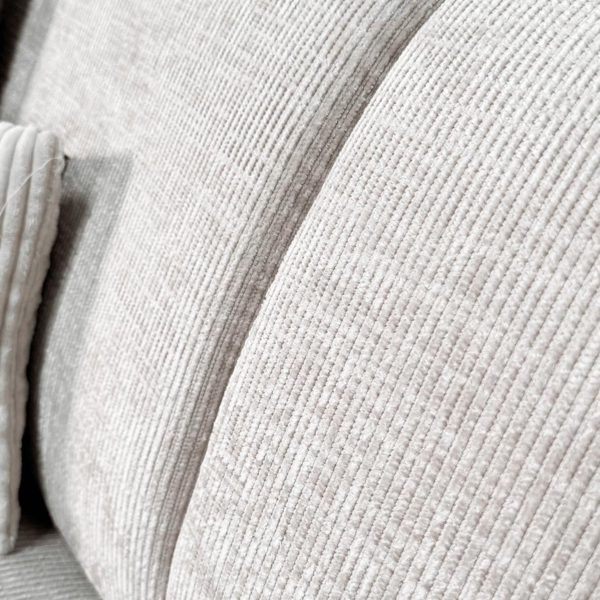 Corner sofa with chaise longue, beige chenille fabric Manon - right