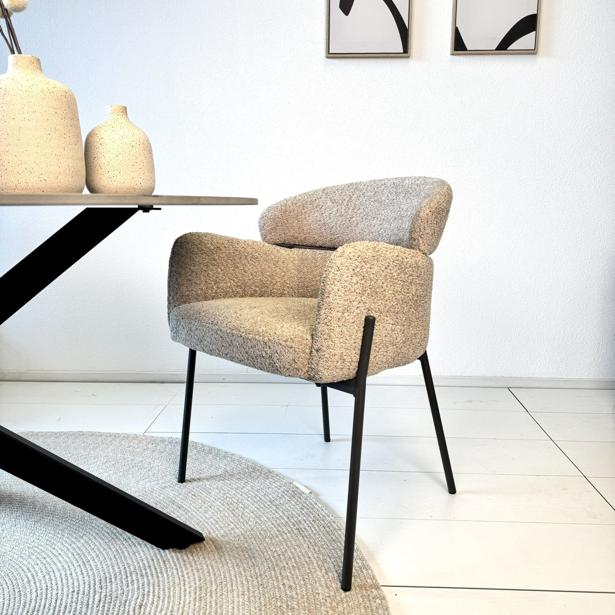 Dining room chair Bouclé Beige - Japandi - round shapes - Lola