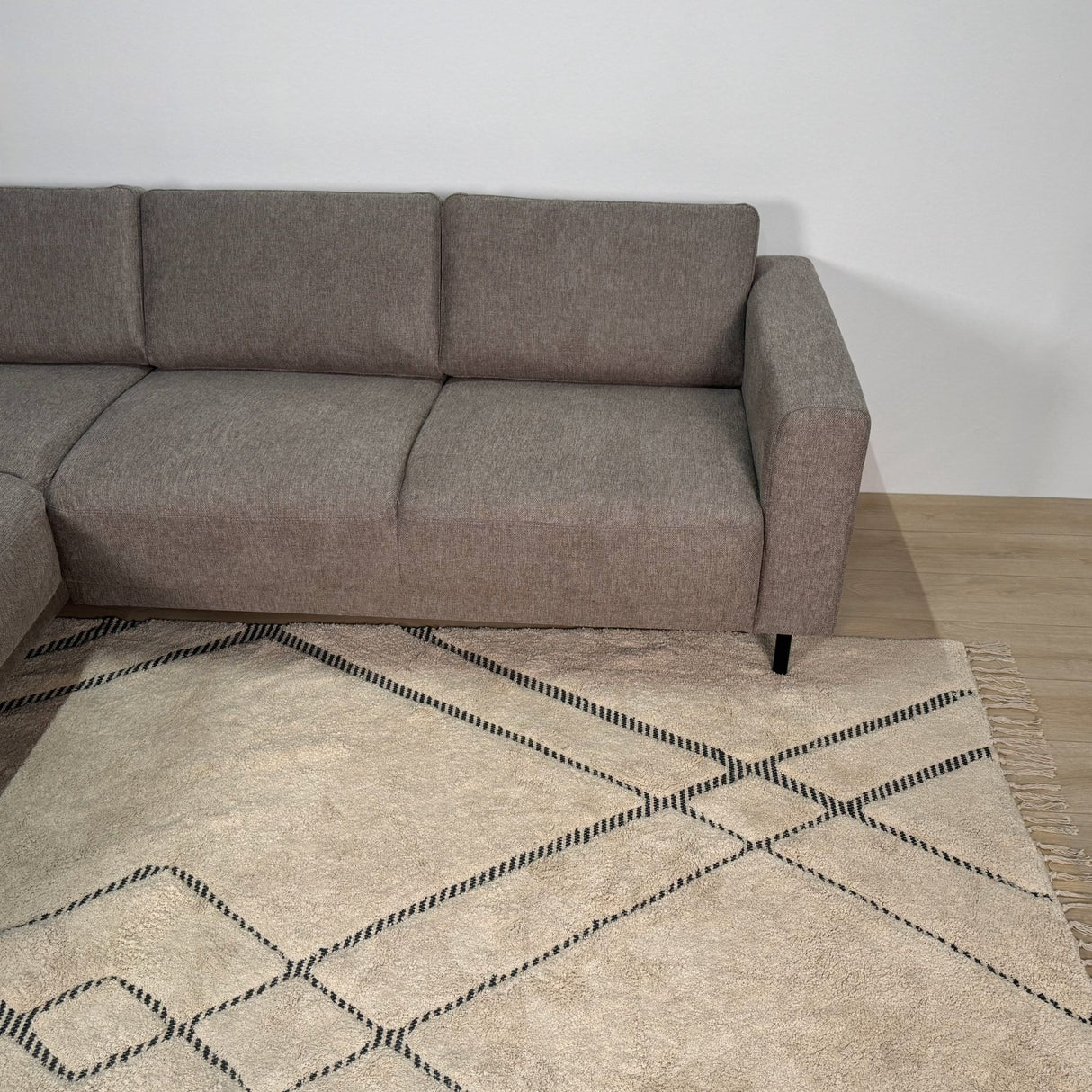 Modern 3-seater Corner Sofa Left Taupe Fabric Aniko with Lounger 240x197x78 cm