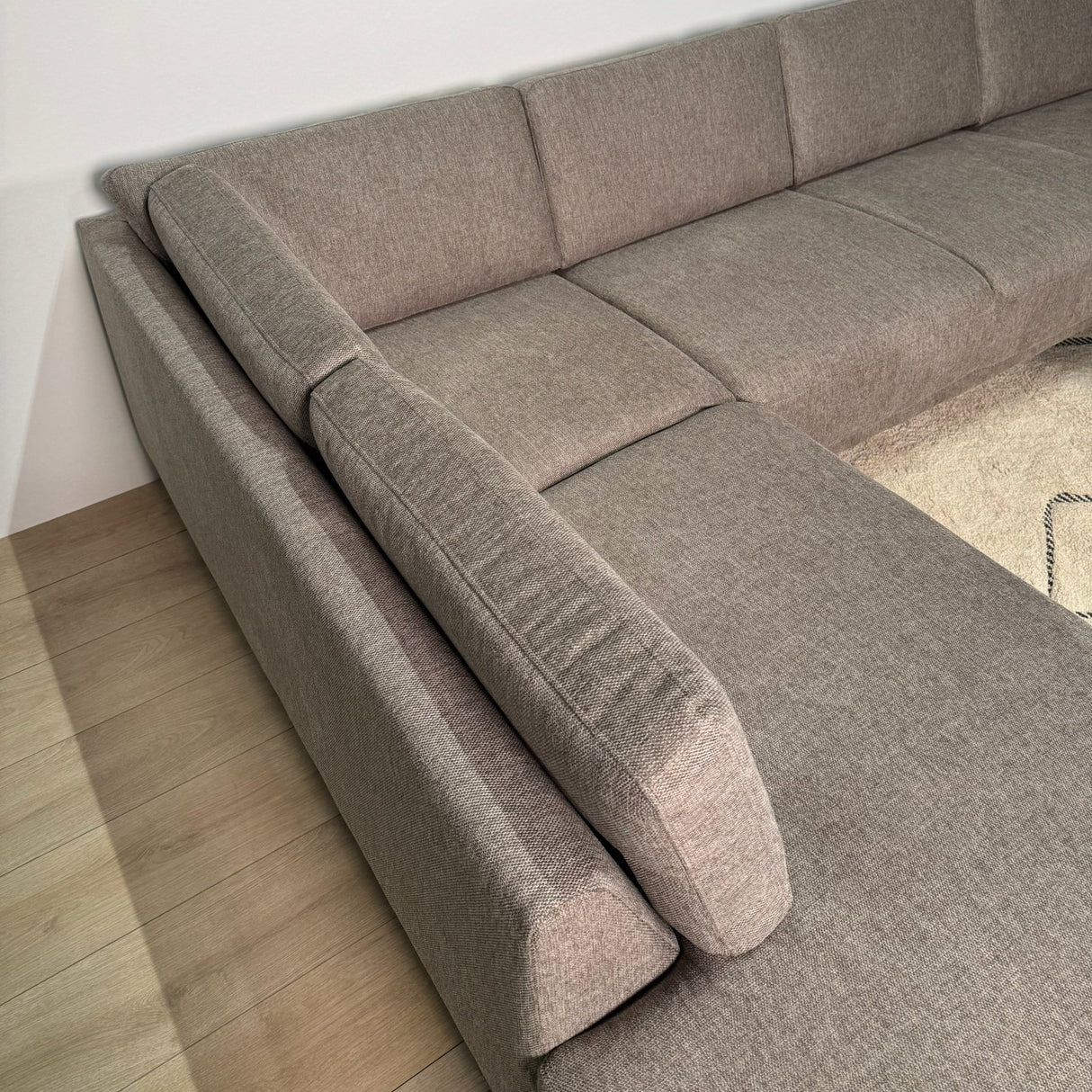Modern 3-seater Corner Sofa Left Taupe Fabric Aniko with Lounger 240x197x78 cm
