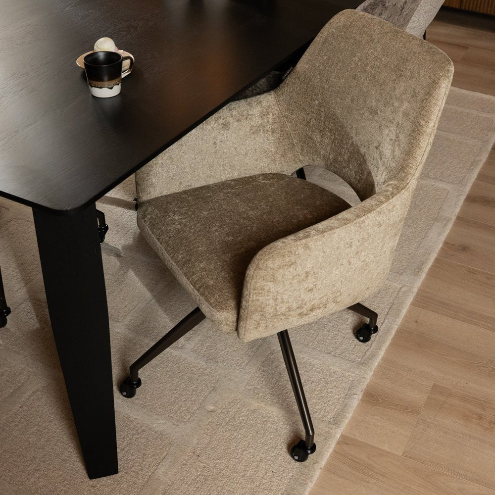 Eetkamerstoel met wieltjes Mexx velvet taupe