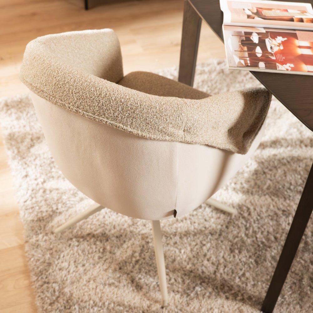Eetkamerstoel Riley draaibaar bouclé taupe Bouclé