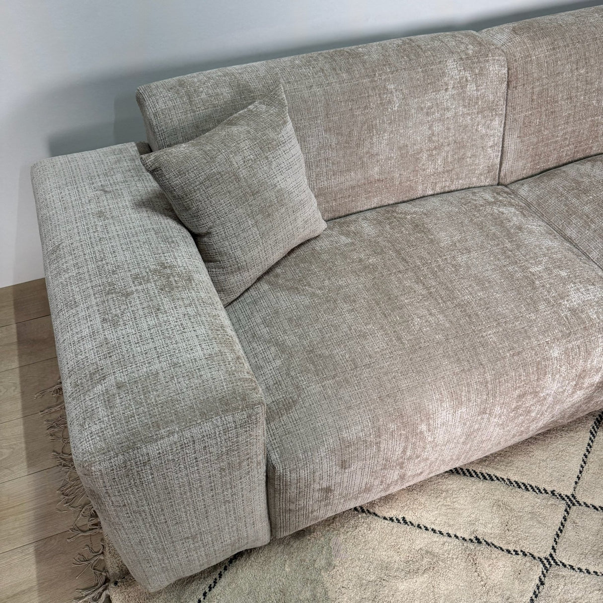 Corner sofa Wayne Chenille Taupe 260cm - Left & Right Mountable
