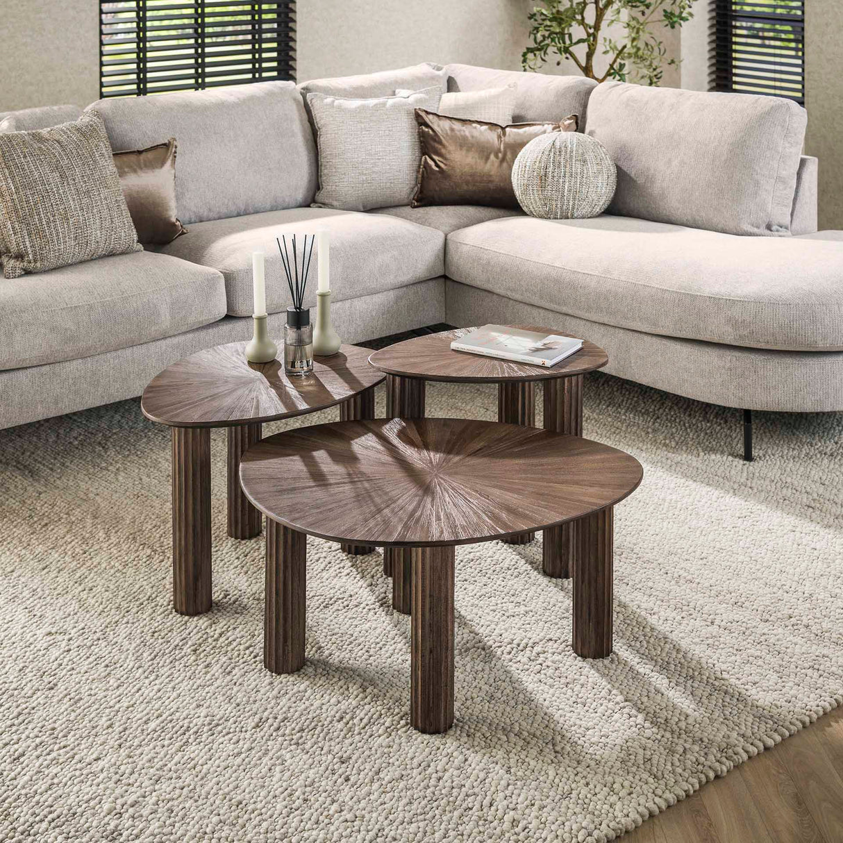 Coffee table set of 3 Myla Triangular Teak Wood Brown 