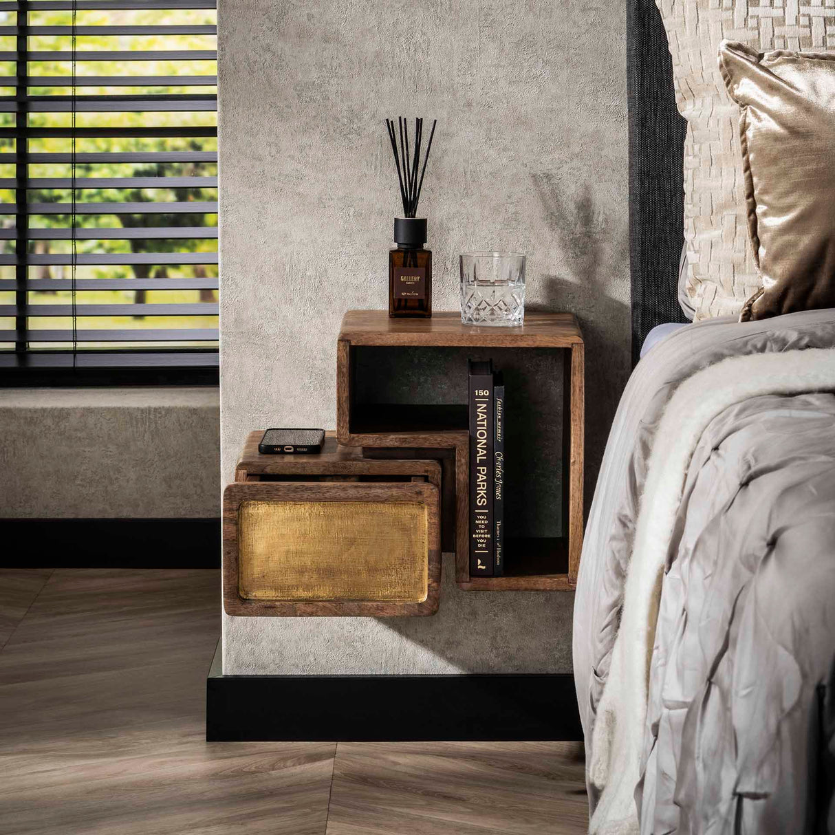 Solano Set of 2 Nightstands Solid Mango Sand Brass 