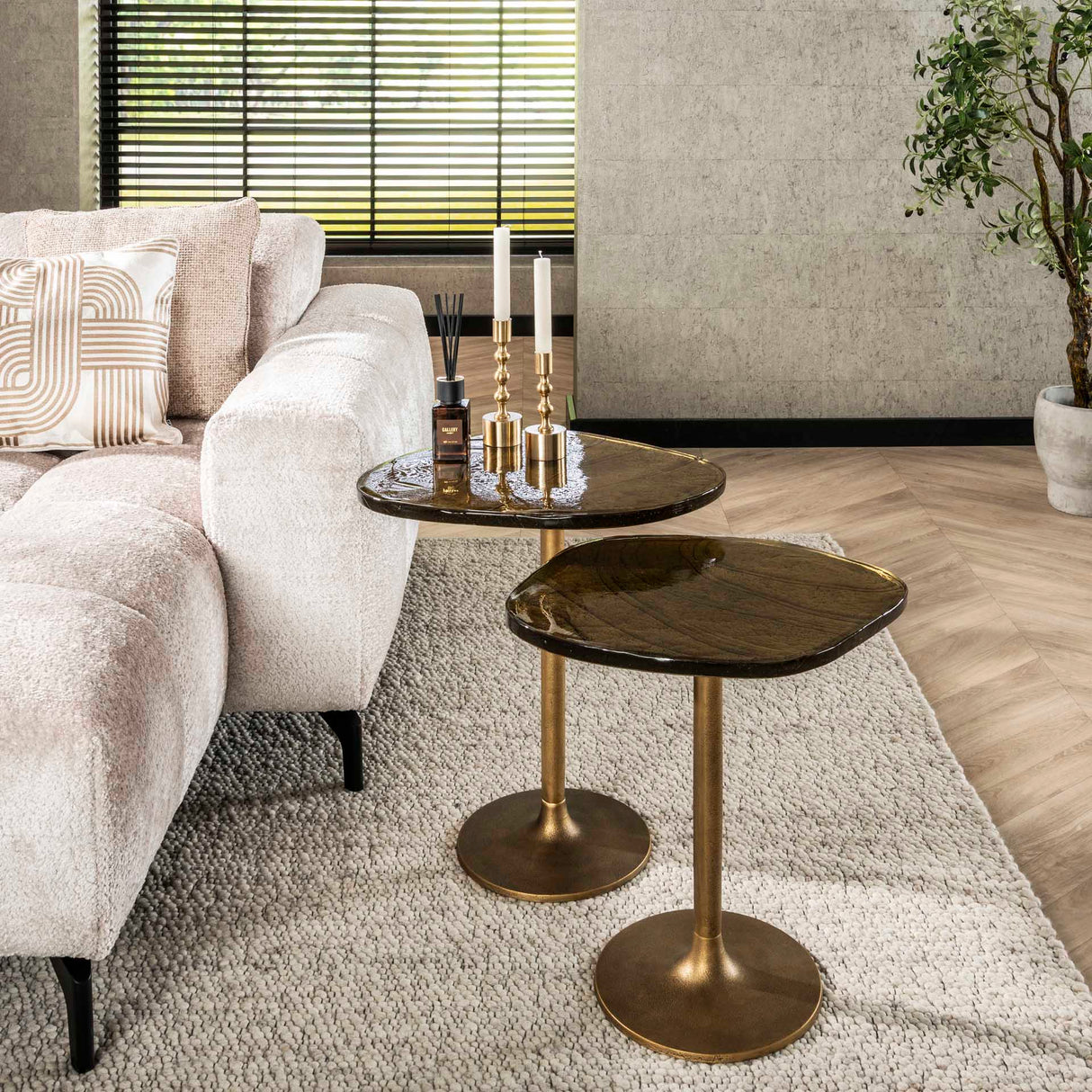 Side table Aurum S - Antique Gold Metal (53x42x50 cm) 