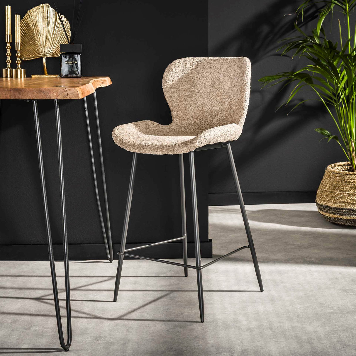 Modern Bouclé Sand-colored Bar Stool Without Armrests Argo 