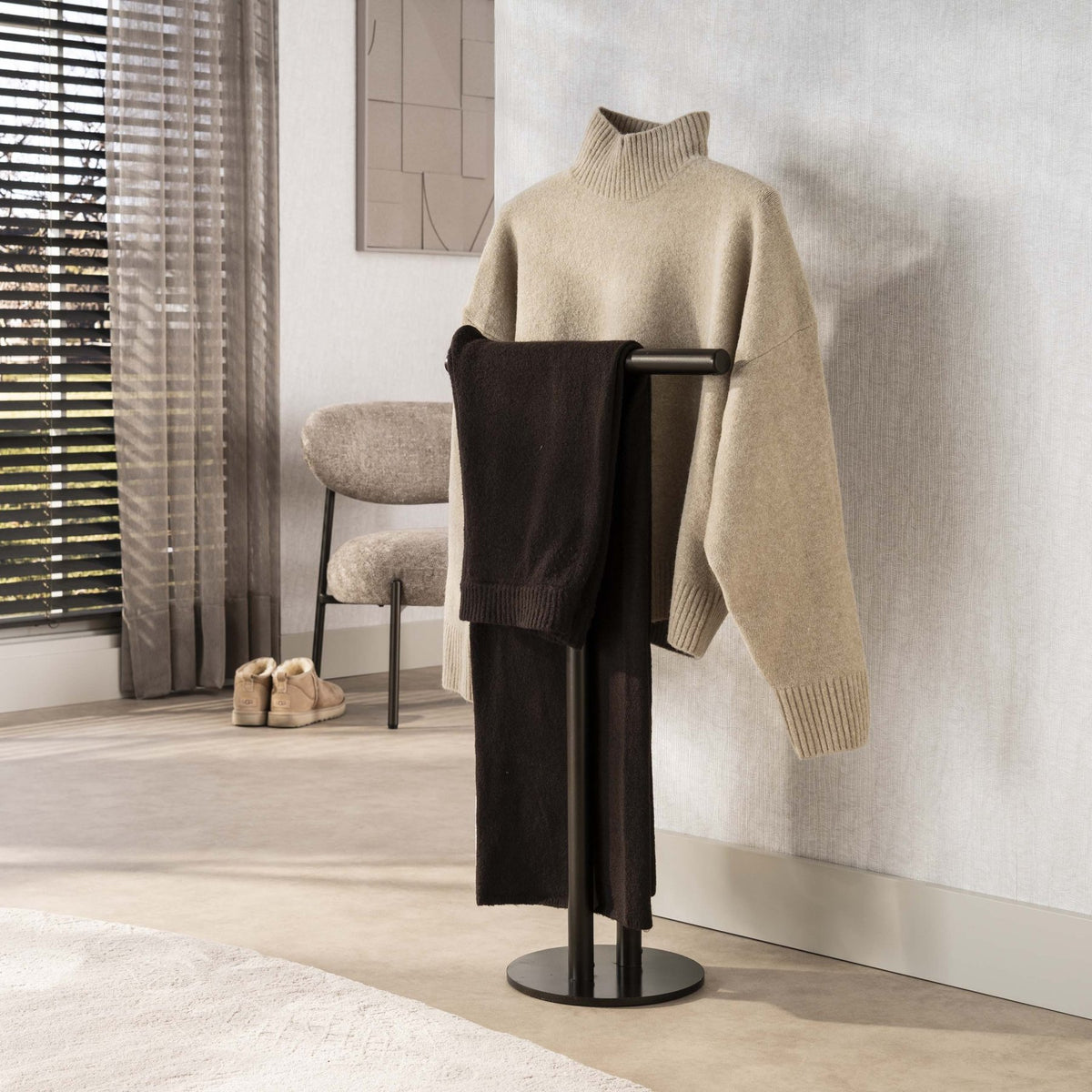 Uk Rivo Rivo standing coat rack Drift brown – Dimehouse
