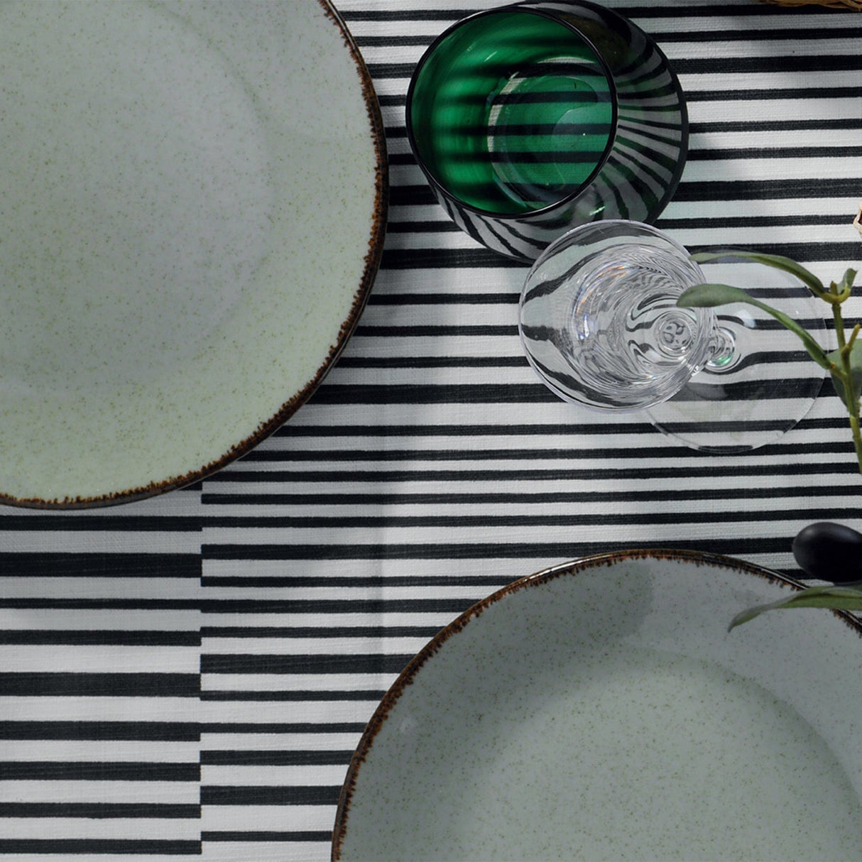 MOD18Y2730P03 Green 100% PORCELAIN