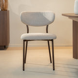 Eetkamerstoelen-Eetkamerstoel bouclé zandkleur Uma - walnootlook frame - Japandi-Dimehouse
