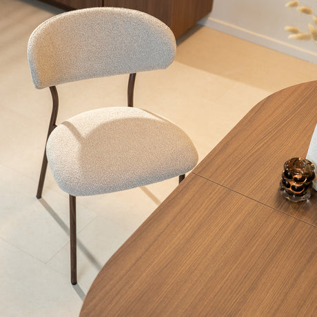 Dining chair bouclé sand Uma - walnut look frame - Japandi
