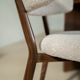 Eetkamerstoelen-Japandi Eetkamerstoel Yura Zand - Walnootlook Frame-Dimehouse