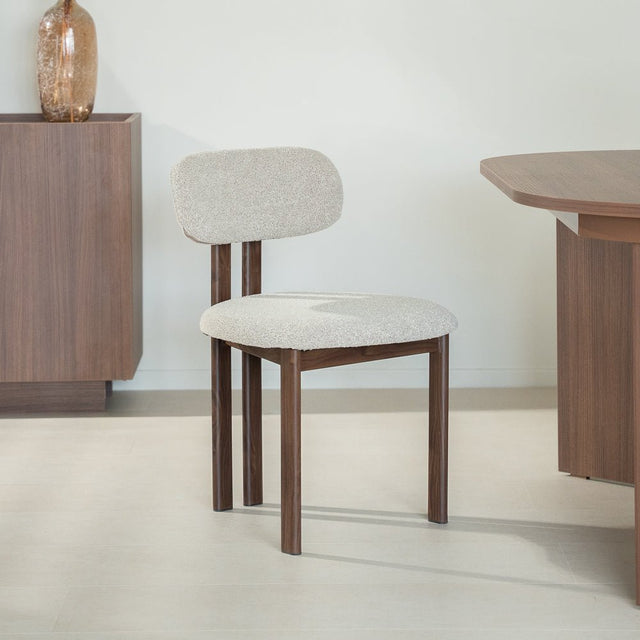 Eetkamerstoelen-Japandi Eetkamerstoel Miyo Bouclé Zandkleur - Walnootlook Frame-Dimehouse