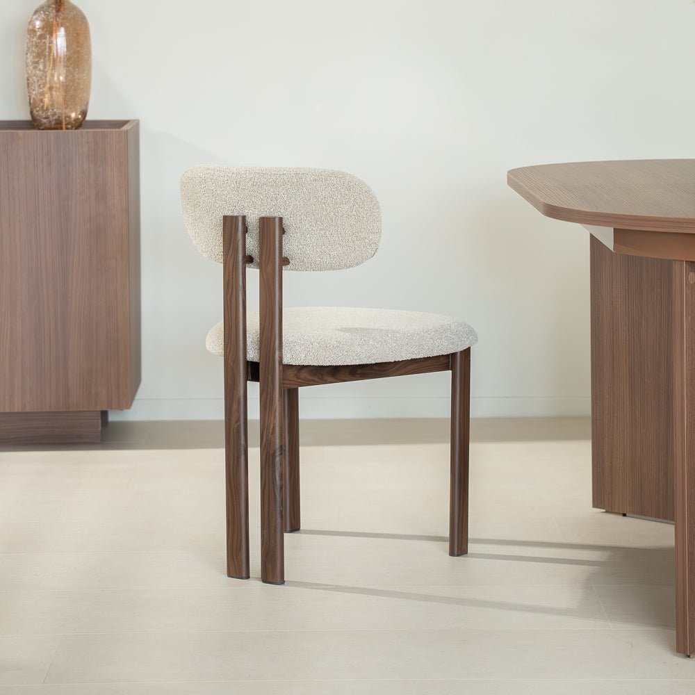 Eetkamerstoelen-Japandi Eetkamerstoel Miyo Bouclé Zandkleur - Walnootlook Frame-Dimehouse
