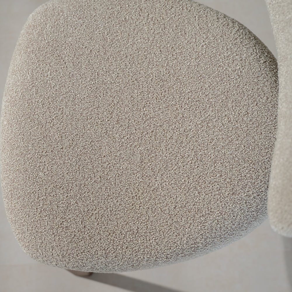 Eetkamerstoelen-Japandi Eetkamerstoel Miyo Bouclé Zandkleur - Walnootlook Frame-Dimehouse