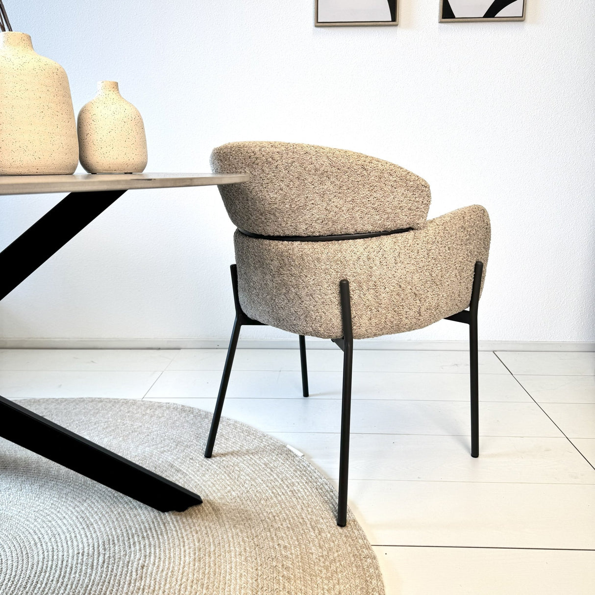 Dining room chair Bouclé Beige - Japandi - round shapes - Lola