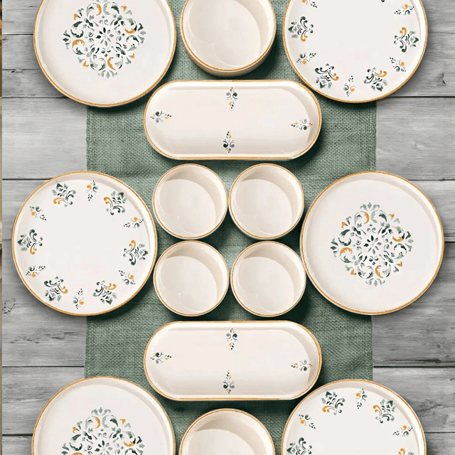 Breakfast Set (14 Pieces) - Servies set keramiek - 14 delig - Zacht olijf groen - Heritage - Dimehouse