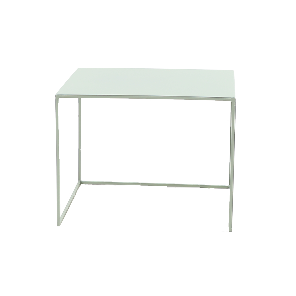 Side table Bianca metal light green 37 cm high. Green Powder-coated metal