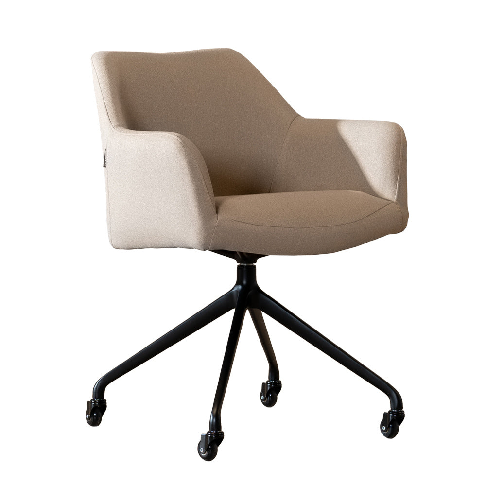 Dining room chair with wheels Isak taupe recycled fabric Recycled polyester