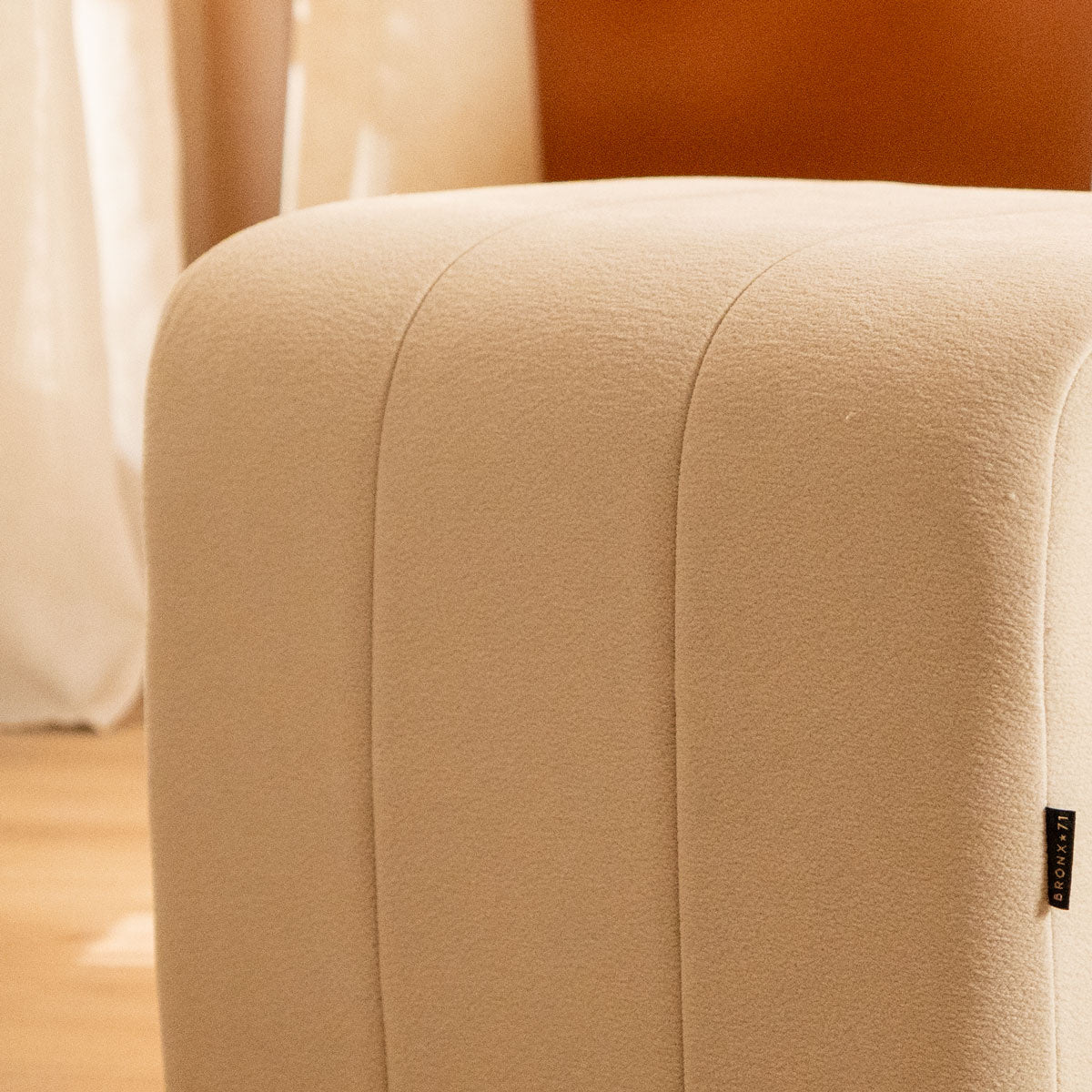 Modular stool Seth chenille off white Recycled polyester