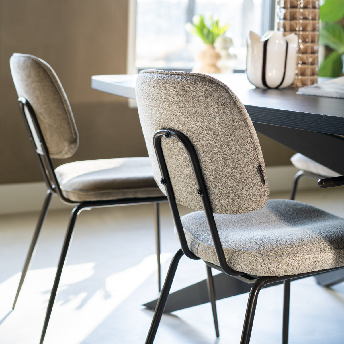 Velvet dining room chair Jethro taupe