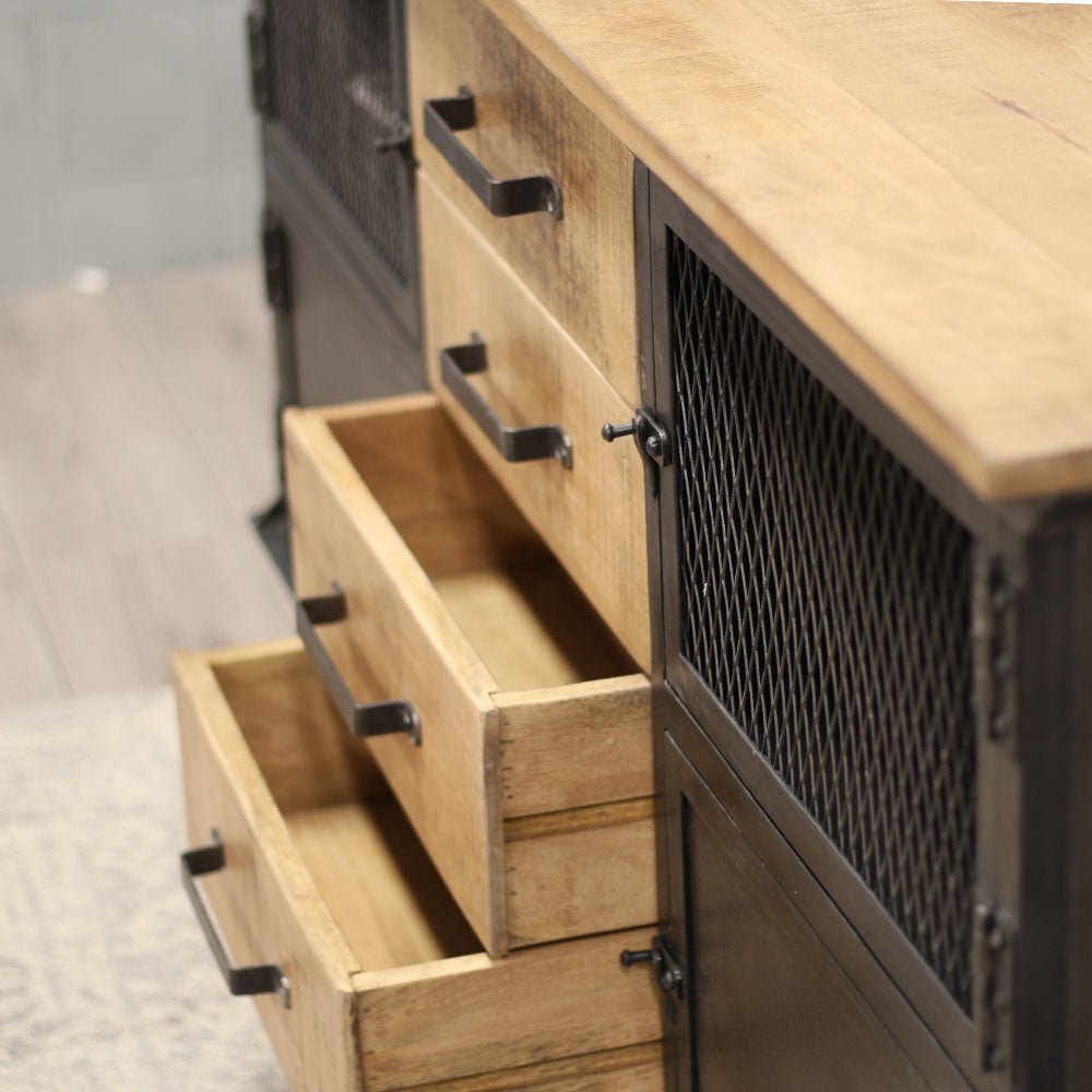 Sideboard Bryce Dimehouse Brown LxWxH 153x80x40 Mango wood Atmospheric photo detail