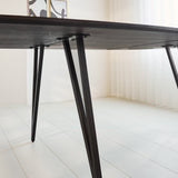 Eettafel Cesar Dimehouse Zwart LxBxH 276x116x9 Mangohout Sfeerfoto schuin vooraanzicht